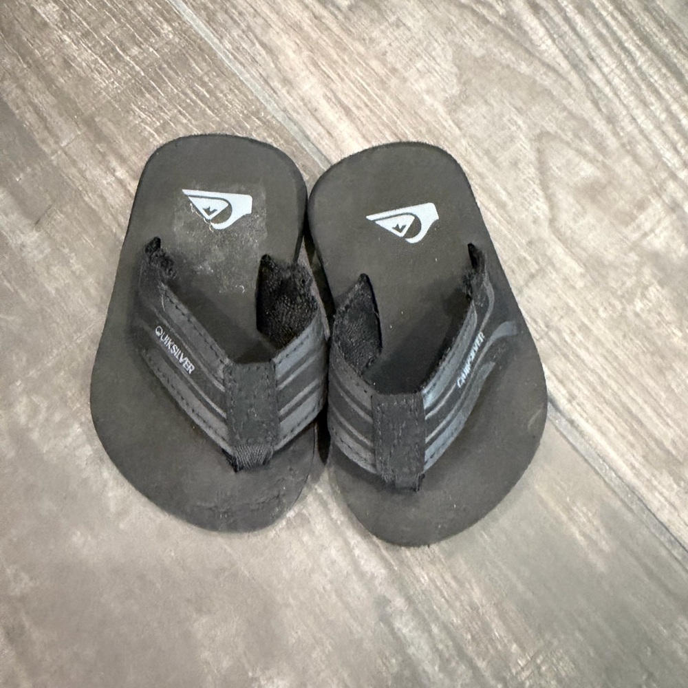 Quiksilver Black Rubber Sole Sandals